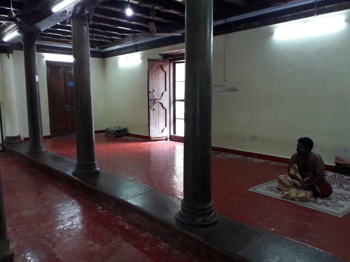 טריואנדרום Devasthanam Lodge מראה חיצוני תמונה