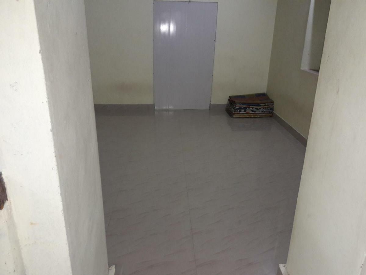 טריואנדרום Devasthanam Lodge מראה חיצוני תמונה